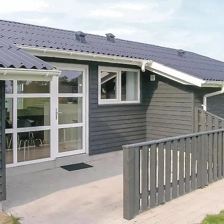 別荘 Amazing Home In Storvorde With Sauna