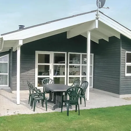 別荘 Amazing Home In Storvorde With Sauna Storvorde